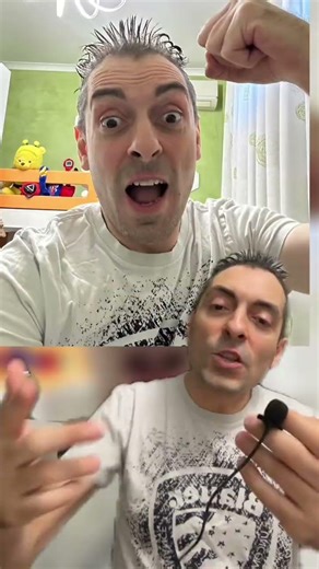 COME MAI NESSUNO SI SIEDE AL CENTRO DI QUESTA POLTRONA? VI E' MAI CAPITATO DI NON SEDERVI E DI...