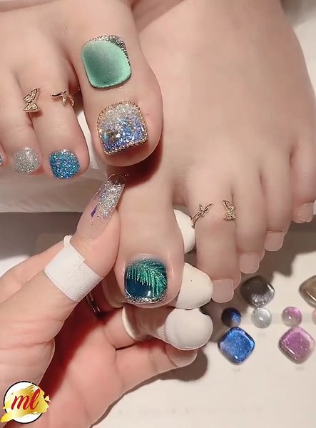 4.3M views · 57K reactions | Beautiful pedicure and pedicure tutorial | Modlady | Facebook