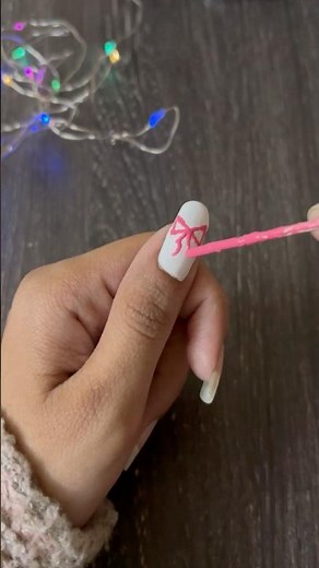 Easy bow nail art 🤍🎀 #shorts #nails #nailart #trending #ytshorts #pinknaildesigns