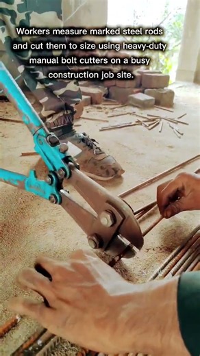 Cutting Steel Rebar Using Manual Bolt Cutters