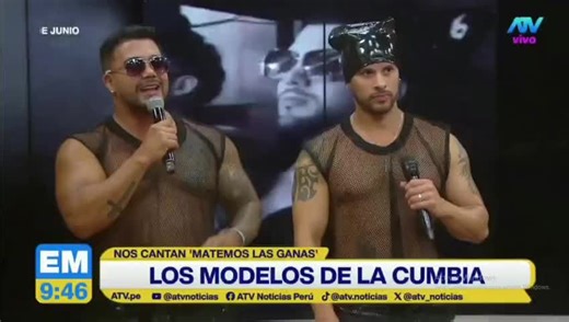 Evento de Pasarela: Belleza y Artistas en Vivo