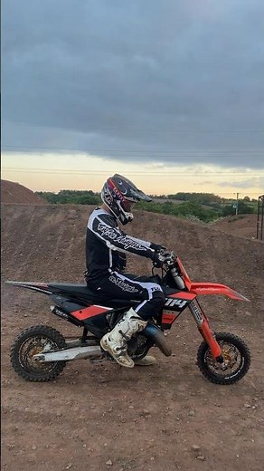 12” Mini Wheels fitted to full size dirt bike 🤯