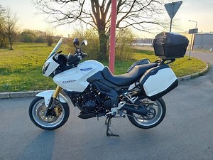 Triumph Tiger 1050 ABS 2011, Scorpion Carbon Fiber Exhaust