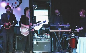 Birds (Live At The Cherrytree House / With Chyron 2012)