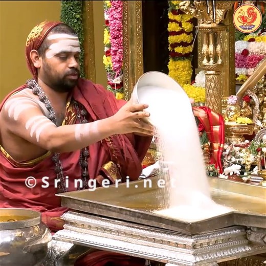 Sri Sharada Peetham, Sringeri | Auspicious Moments: Chaturyama Puja on Mahashivaratri at Guru Nivasa Click here to relive the complete sacred night of special Puja:... | Instagram