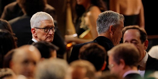 Four Top Contenders at Apple to Succeed Tim Cook