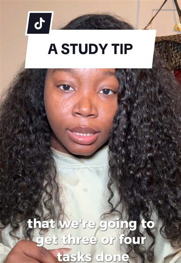 Writing everything you need to get done in a month to finish in one day is such a tired strategy. This week try focusing on 1-2 bigger tasks (e.g., writing for a manuscript, running analyses, completing IRB) and then complete smaller tasks (e.g., responding to emails, administrative tasks) around those assignments. #studying #graduateschool #phd #masters
