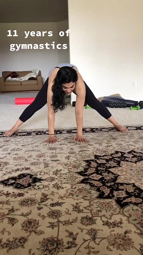 Can’t even do the splits after 11 years of gymnastics #foryou #gymnastics #colorado #sisters #funnyvideos #fun #jk #comedy #fyp