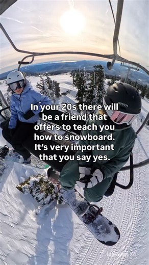 I wanted to learn how to snowboard for years and always thought it looked sooo dreamy and fun but had no one to teach me. I was too scared to try to learn it all my own or take lessons. So grateful to have had the opportunity to have a family member teach me at 27 (people said I was crazy for learning so late 😆). I hope to be able to teach someone else someday (when I’m way better of course). Forever thankful to have learned a skill that has completely changed winter for me ❄️🏂 . . . #snowboar