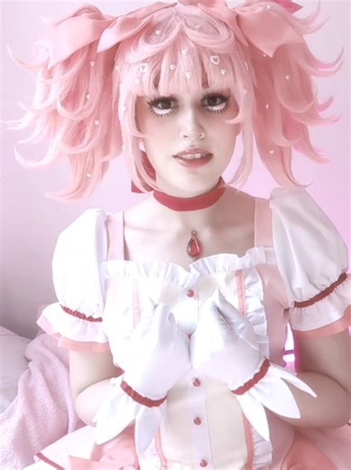 Unintentionally white washing myself because filters are an easy fix to my crappy lighting 😭 #madokamagica #madoka #madokacosplay #madokakaname #cosplay