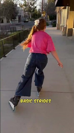 How to move on rollerblades for beginners! 😄🐕 #rollerblading #learntoskate