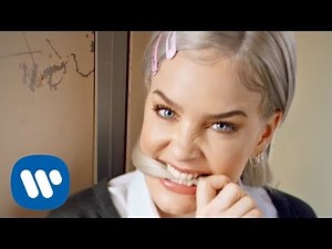 Anne-Marie - 2002　アン・マリー「2002」