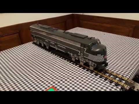 QSI Titan DCC sound decoder in G scale Aristocraft NYC E8 diesel locomotive - 15 mins demo