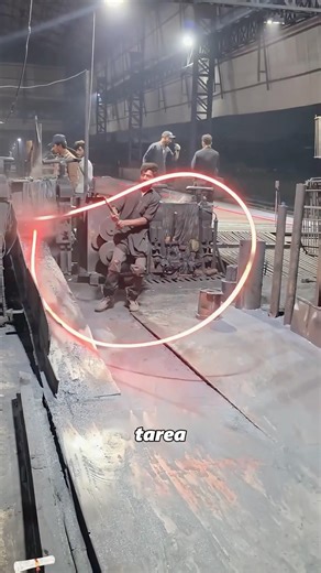 How did old-style hot-rolled steel mills manually roll steel?#didyouknow #knowledge #amazing #us