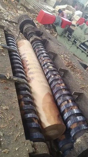 Lakdi ka mota gola machine se perfect round 😱Dekho kaise lakdi gol banti hai