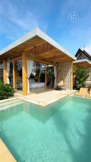 84K views · 1.6K reactions | With a floating-edge pool, breezy...