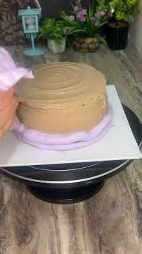 Knitting On A Cake ? | Crochet Theme Cake | Perfect Cake For Crochet Lovers| کیک پر بنائی کریں