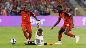 Belgique-Autriche EN DIRECT: Courtois sauve les Diables Rouges avec une superbe parade (1-1)