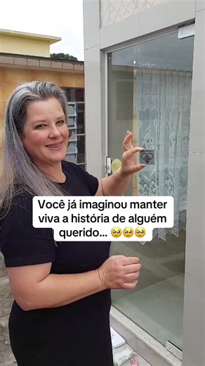 Memórias Eternas: Preservando Histórias com QR Code