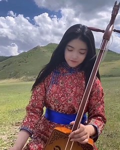 574K views · 15K reactions |  Absolutely beautiful ❤️ Song name: Tengriin Salkhi (Wind of Tengri) This song dates back to the Mongolian #Yuan Dynasty 14th century,  Guys Don't Forget To Like  and Follow 落 | Mongolia Live | Facebook