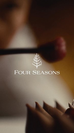 This holiday season, gather with those who matter most—over inspired menus crafted by our chefs. | Four Seasons Hotels and Resorts