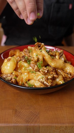 Panda Express Honey Walnut Shrimp vs. Homemade 🍤 Looks accurate, tastes almost the same… but my wallet says just order Panda Express next time! #pandaexpressph #honeywalnutshrimp | Abi Marquez