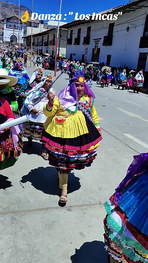 Danza de los Incas en Huamachuco, Perú