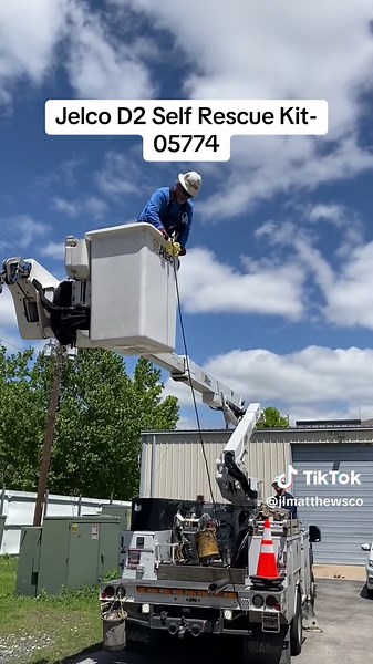 If your in need of a bucket self resuce kit check out the JELCO- 05774! This comes in legnths of 50’, 75’, 100’, and 125’! It is equpied with a double stop device with an auto lock function for when the user lets go, a 310 lb weight limit, and a handle mechinism to operate 360 degress with a panic break! Check it out today at JLMatthews.com! #JLMCO #TheOriginalLinemanStore #UtilityWork #Lineman #Jelco #LineStuff