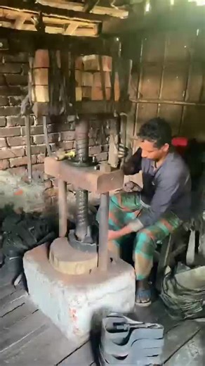 Amazing seat cover making process._😱