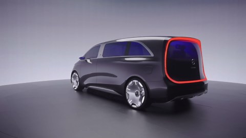 Dawn of a new era- the Mercedes-Benz Vision V provides a glimpse of a new segment of luxury limousines