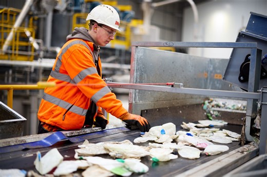 Biffa report: UK could recycle all plastic packaging onshore by 2030 - letsrecycle.com