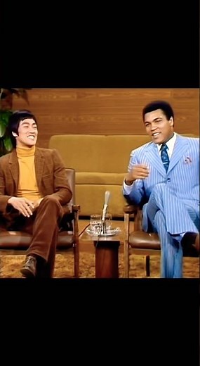 When Muhammad Ali and Bruce Lee Shared the Stage — The Ultimate Talk Show Moment 🥊🐉✨