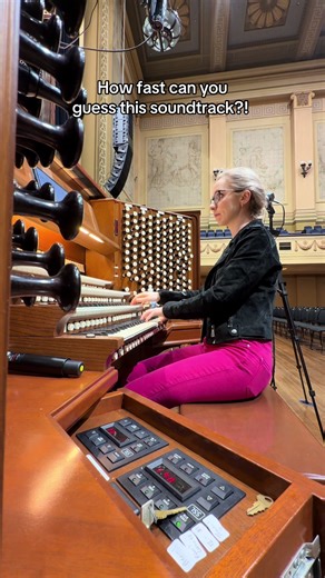 Melbourne: this transcription belongs to you ❤️ I think this is one of the most extraordinary pieces in all of @Hans Zimmer’s writing. The moment at 2mins16 somehow hits exactly the emotions I remember feeling when I watched this film for the first time 🥹 #filmmusic #soundtrack #lionking #hanszimmer #organtok