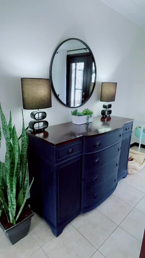 Transform Your Furniture with Chalk Paint - Easy, No Prep Needed!