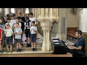 Joli mois de l'Europe l'hymne européen (Ode à la joie de L. van Beethoven) en 4 langues Allemand