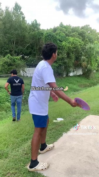 Disc golf fails.. #discgolf #humor