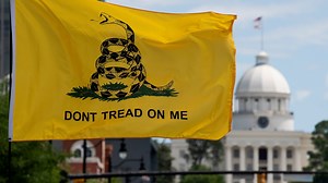 Iowa's newest license plate? Why you could see 'Don't Tread on Me' on bumpers this year