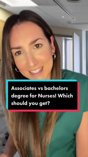 Associates vs Bachelors Degree for Nurses: Making the Right Choice