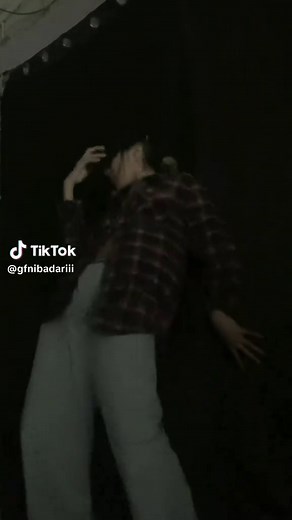 Wall Dance Trend: Join the Latest Dance Challenge!