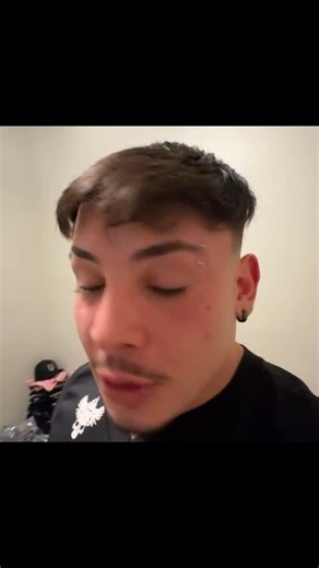 @tkzin.xtt on Instagram: "“Juro”💅🏻 #ganley #gymtok #humor"