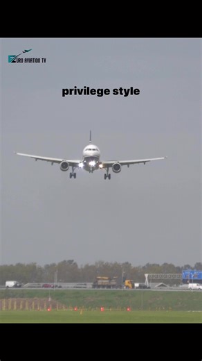 privilege style airbus a321 CEO landing 🛬 At Amsterdam Schiphol Airport 🤩 #aviation #aviationvideo #aviationdaily #aviation4u #aviationlovers #aviationgeek #aviationlife #dailyaviation #privilege #airbus #airbusa321 #amsterdam #schiphol #planespotting #viral #aviationgoals 📹 ©: Euro Aviation TV | Euro Aviation TV