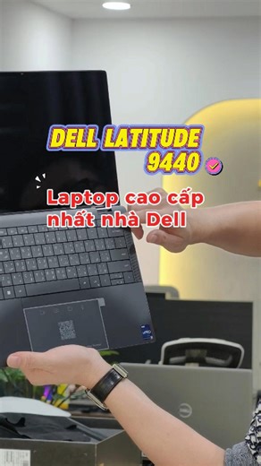 😱 Laptop doanh nhân mà đỉnh thế này sao? Dell Latitude 9440 2‑in‑1 cực phẩm 2-trong-1 💻✨ ✨ Siêu phẩm doanh nhân của Dell đã trở lại! Dell Latitude 9440 2‑in‑1 – hội tụ đủ: sang trọng, linh hoạt, mạnh mẽ 💼💻 Gập xoay 360°, cảm ứng nhạy, bàn phím LED vòng độc nhất vô nhị! CPU: Intel® Core™ i5-1335U vPro® (12 MB Cache, 10 Core, 12 Threads, 1.30 GHz to 4.60 GHz, 15 W) RAM: 16 GB, LPDDR5, 6000 MT/s, dual-channel, integrated Ổ cứng: M.2 2230, 256 GB, PCIe NVMe Gen4 x4, SSD, Class 35, self-encryptin