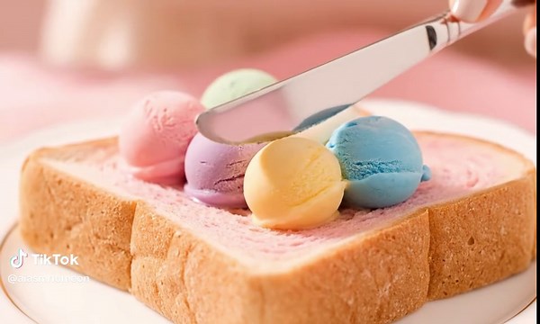Mini Ai Colorful Ice Cream Scoops 🌈🍦🍧🍨🍞 #aitoast #ai #asmr #satisfyingvideos #fyp