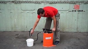 531K views · 2.3K reactions | Această pompă pentru gresare acționată...