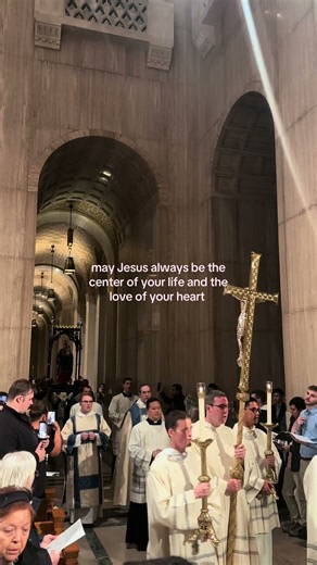 ✝️🔥 KEEP JESUS AT THE CENTER