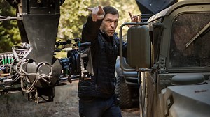 Interview: Bumblebee director Travis Knight discusses Transformers, Hailee Steinfeld & that amazing 80s soundtrack