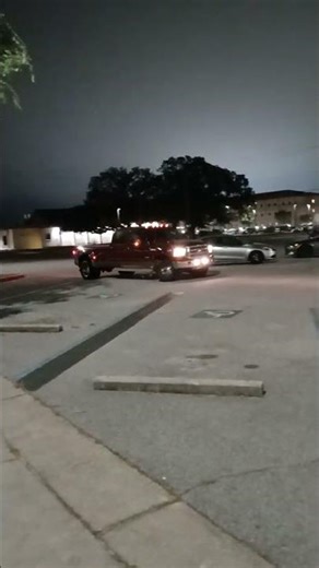 Sound of a diesel truck sputtering