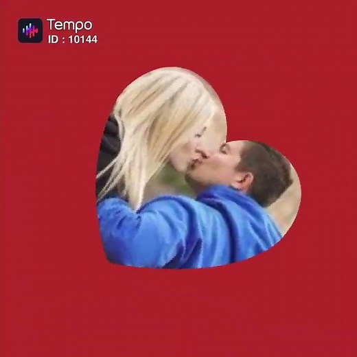 Preston and Brianna kissing 🥰❤️💕💋