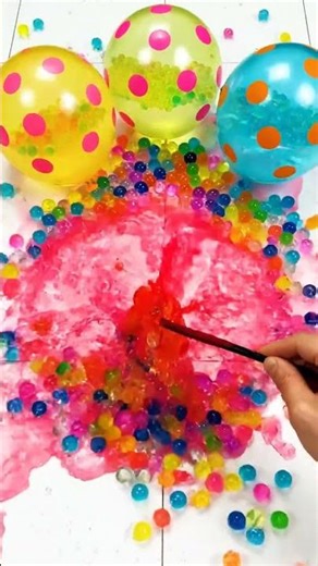“Color Explosion! Polka Dot Balloons Popping Satisfying ASMR 💧”