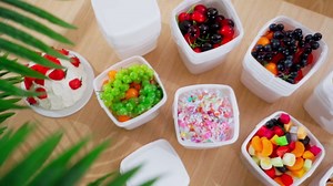 Mifoci 24 Pcs 5 Qt/ 169 Oz/ 5 L Plastic Food Containers, 1.24 Gallon Ice Cream Buckets with Lids and Handle Reusable Square Deli Containers Freezer and Microwave Safe for Kitchen Food Drinks Storage